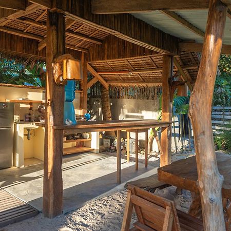 Camanolo Homestay Хенерал Луна Екстериор снимка