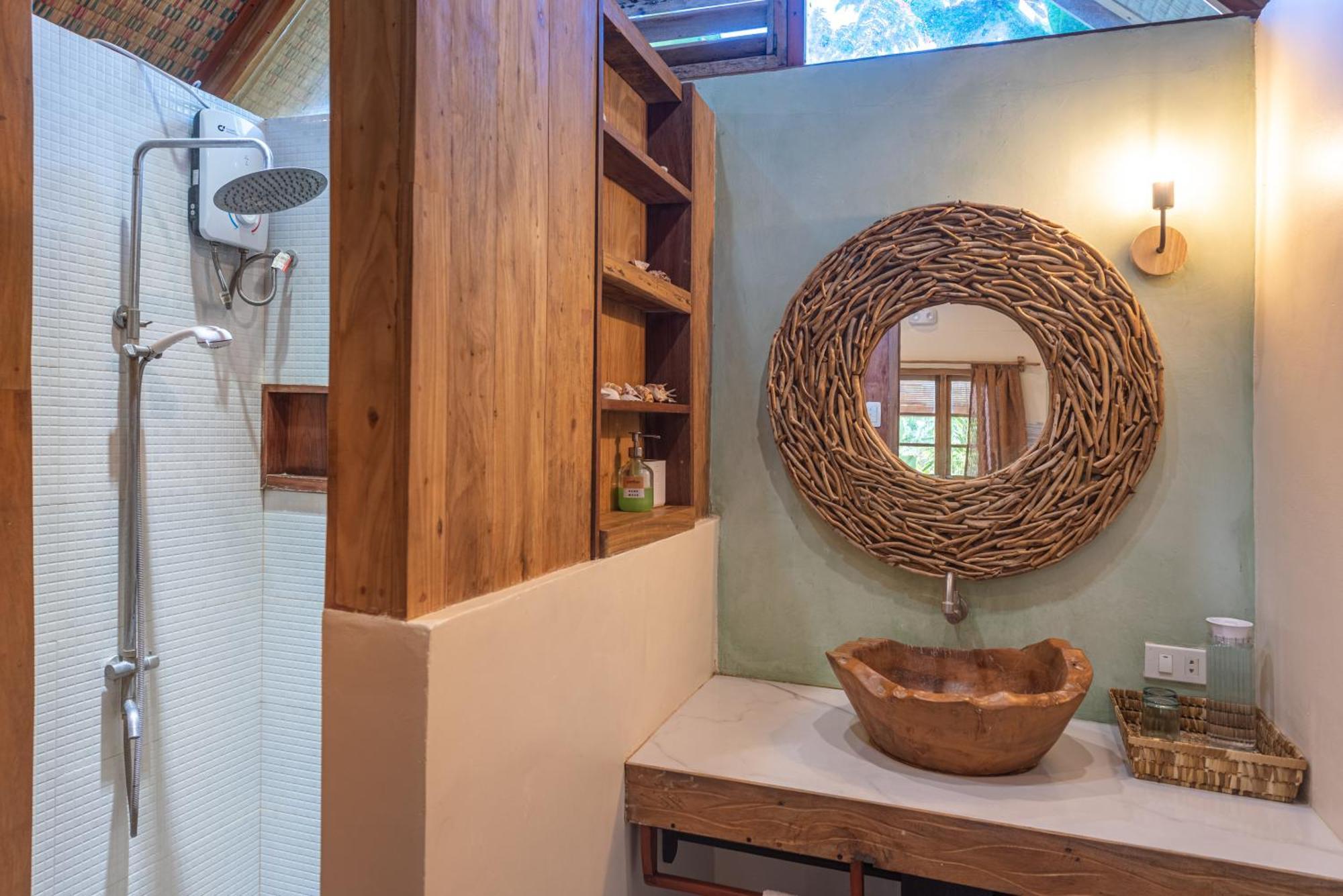Camanolo Homestay Хенерал Луна Екстериор снимка